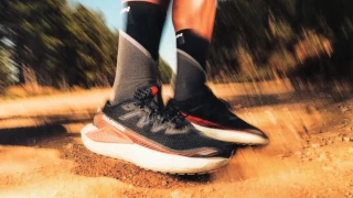 Gravel forradalom! Az úttörő gravel futócipő a Salomon DRX DEFY GRVL