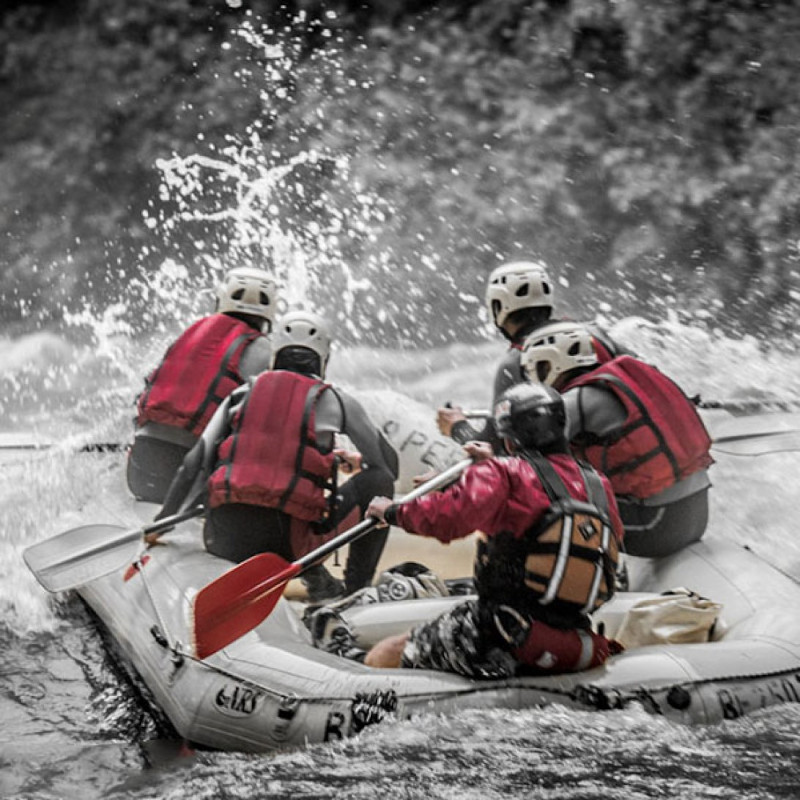 Lifesystems Waterproof First Aid Kit vízálló elsősegély csomag